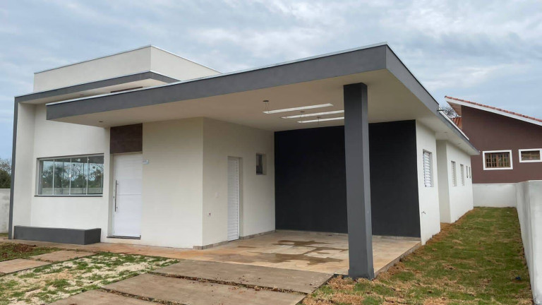Imagem Casa com 3 Quartos à Venda, 450 m² em Condomínio Ninho Verde I - Porangaba Imagem Casa com 3 Quartos à Venda, 450 m² em Condomínio Ninho Verde I - Porangaba