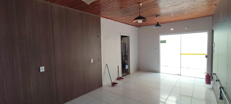 Imagem Imóvel com 8 Quartos à Venda, 180 m² em Vila Nossa Senhora Das Graças - Campo Grande