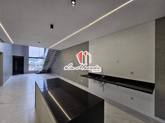 Imagem Casa com 4 Quartos à Venda, 250 m² em Ponta Negra - Manaus