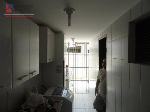 Imagem Casa com 3 Quartos à Venda, 235 m² em Capim Macio - Natal