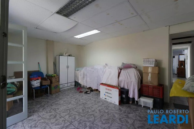 Imagem Casa com 3 Quartos para Alugar, 200 m² em Jardim Cristiane - Santo André Imagem Casa com 3 Quartos para Alugar, 200 m² em Jardim Cristiane - Santo André