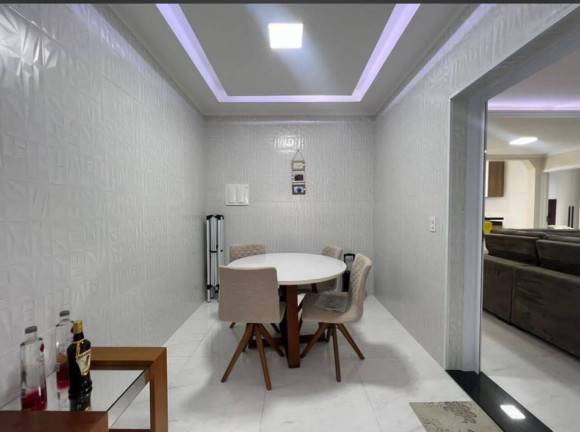 Imagem Casa com 2 Quartos à Venda, em Caiçara - Praia Grande Imagem Casa com 2 Quartos à Venda, em Caiçara - Praia Grande
