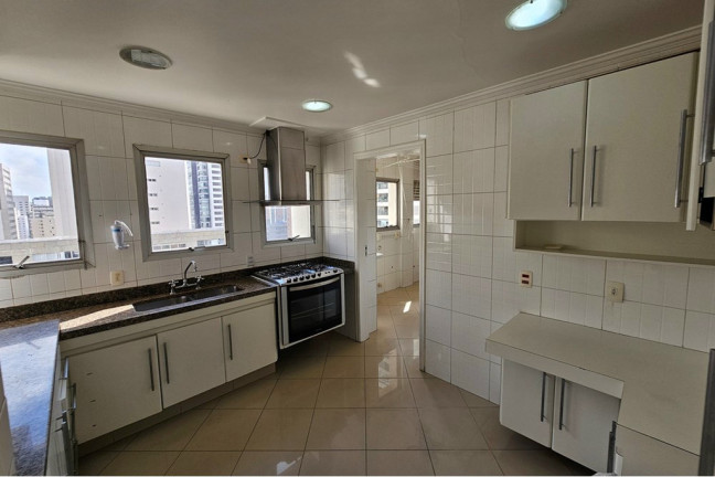 Imagem Imóvel com 3 Quartos à Venda, 200 m² em Moema - São Paulo Imagem Imóvel com 3 Quartos à Venda, 200 m² em Moema - São Paulo