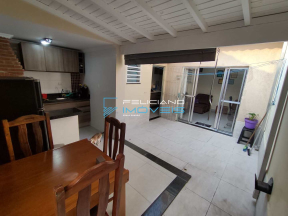 Imagem Casa com 3 Quartos à Venda, 103 m² em Guilhermina - Praia Grande Imagem Casa com 3 Quartos à Venda, 103 m² em Guilhermina - Praia Grande
