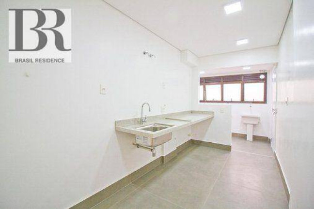 Imagem Apartamento com 2 Quartos à Venda, 102 m² em Moema - São Paulo Imagem Apartamento com 2 Quartos à Venda, 102 m² em Moema - São Paulo