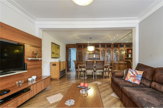 Imagem Casa com 3 Quartos à Venda, em Vila Mariana - São Paulo Imagem Casa com 3 Quartos à Venda, em Vila Mariana - São Paulo