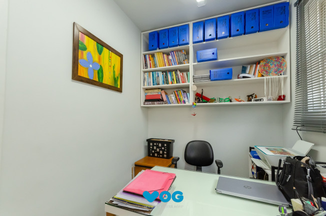 Imagem Imóvel com 2 Quartos à Venda, 71 m² em Petrópolis - Porto Alegre