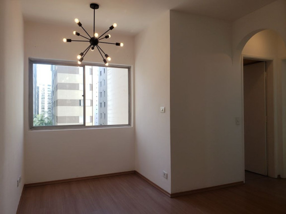 Apartamento com 2 Quartos para Alugar, 62 m² em Moema - São Paulo