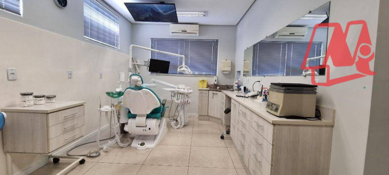 Imagem Sala Comercial à Venda ou Locação, 65 m² em Auxiliadora - Porto Alegre Imagem Sala Comercial à Venda ou Locação, 65 m² em Auxiliadora - Porto Alegre