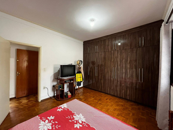 Imagem Casa com 4 Quartos à Venda, 242 m² em Centro - Botucatu