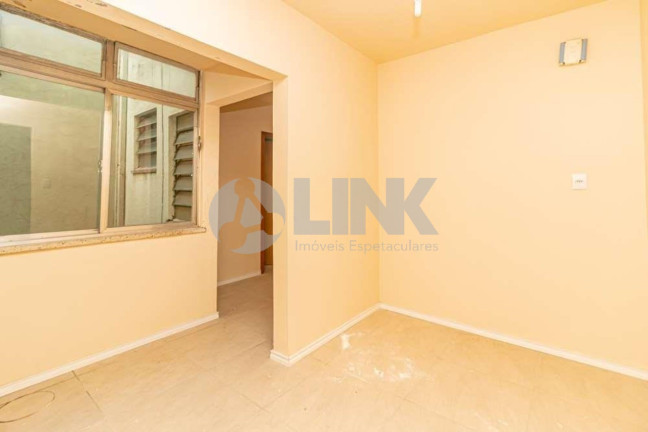 Imagem Apartamento com 2 Quartos à Venda, 78 m² em Santana - Porto Alegre