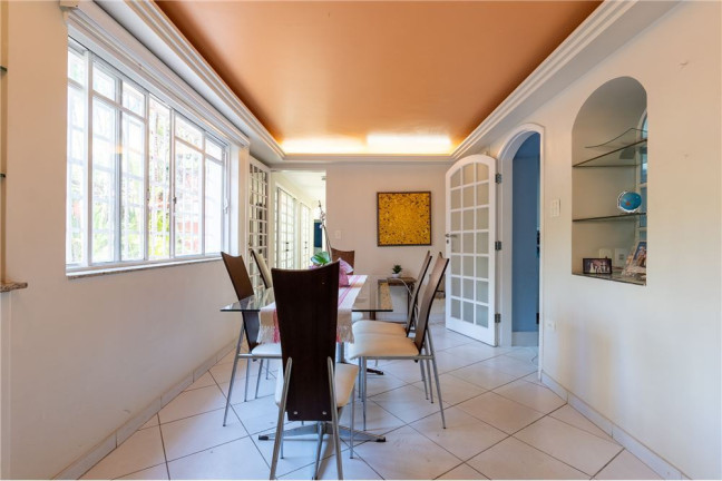 Imagem Casa com 8 Quartos à Venda, 412 m² em Bela Vista - São Paulo Imagem Casa com 8 Quartos à Venda, 412 m² em Bela Vista - São Paulo