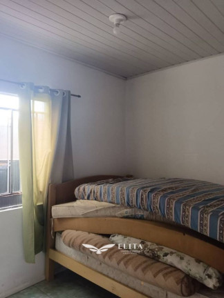 Imagem Casa com 3 Quartos à Venda, 60 m² em Centro - Penha