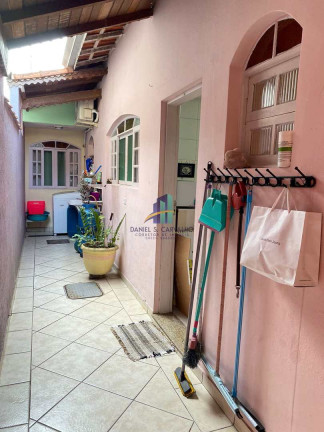 Imagem Casa com 4 Quartos à Venda, 145 m² em Guilhermina - Praia Grande