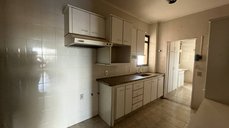 Imagem Apartamento com 3 Quartos à Venda, 130 m² em Centro - Jaú Imagem Apartamento com 3 Quartos à Venda, 130 m² em Centro - Jaú