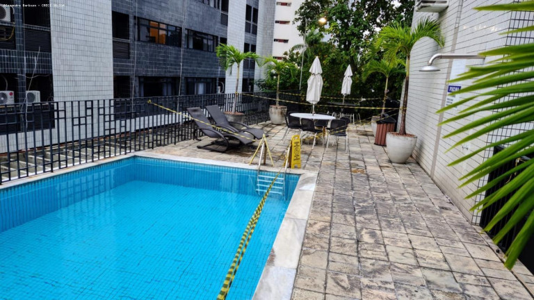 Imagem Apartamento com 4 Quartos à Venda, 201 m² em Aflitos - Recife