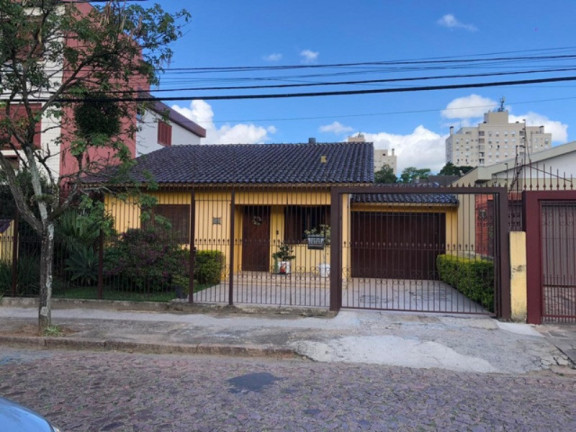 Imagem Casa com 3 Quartos à Venda, 167 m² em Sarandi - Porto Alegre Imagem Casa com 3 Quartos à Venda, 167 m² em Sarandi - Porto Alegre