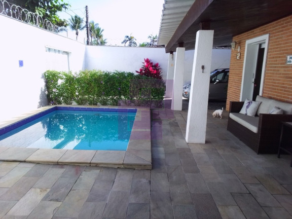 Imagem Casa com 5 Quartos à Venda, 379 m² em Enseada - Guarujá