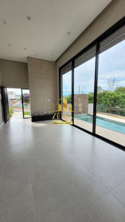 Imagem Casa de Condomínio com 3 Quartos à Venda, 367 m² em Cézar De Souza - Mogi Das Cruzes