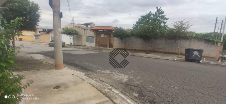 Imagem Casa com 1 Quarto à Venda, 57 m² em Jardim Santa Lúcia - Sorocaba Imagem Casa com 1 Quarto à Venda, 57 m² em Jardim Santa Lúcia - Sorocaba