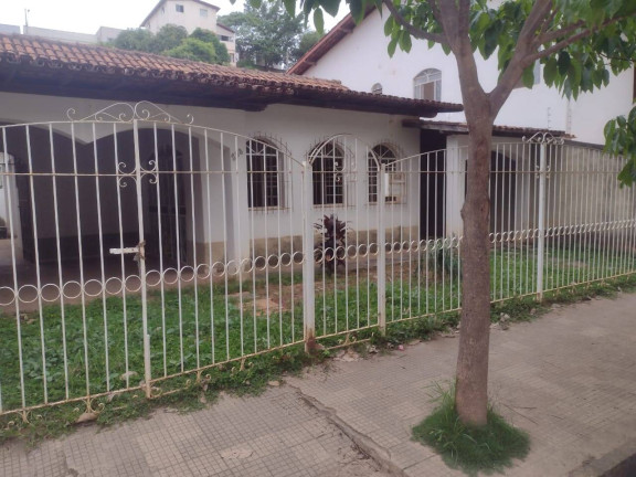 Imagem Casa com 4 Quartos à Venda, em Ipiranga - Teófilo Otoni Imagem Casa com 4 Quartos à Venda, em Ipiranga - Teófilo Otoni