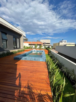 Imagem Casa com 4 Quartos à Venda, 300 m² Imagem Casa com 4 Quartos à Venda, 300 m²