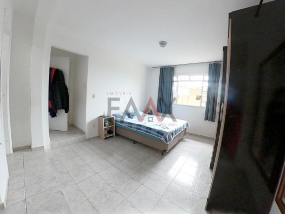 Imagem Casa com 3 Quartos à Venda, 167 m² em Alto Da Xv - Guarapuava Imagem Casa com 3 Quartos à Venda, 167 m² em Alto Da Xv - Guarapuava