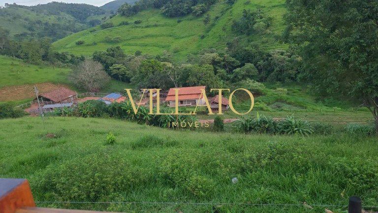 Imagem Chácara com 3 Quartos à Venda, 100 m² em Uruaçu Imagem Chácara com 3 Quartos à Venda, 100 m² em Uruaçu