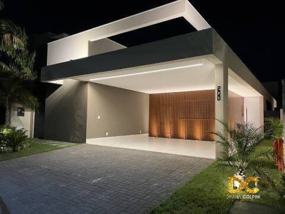 Casa de Condomínio com 3 Quartos à Venda, 394 m² em Jardim Itália - Cuiabá