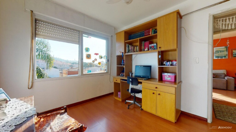 Imagem Imóvel com 2 Quartos à Venda, 78 m² em Cristal - Porto Alegre Imagem Imóvel com 2 Quartos à Venda, 78 m² em Cristal - Porto Alegre