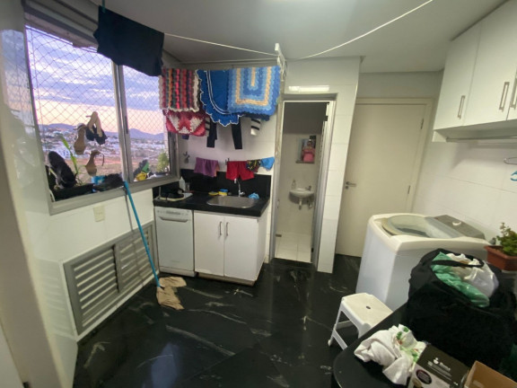 Imagem Imóvel com 3 Quartos à Venda, 137 m² em Ibituruna - Montes Claros