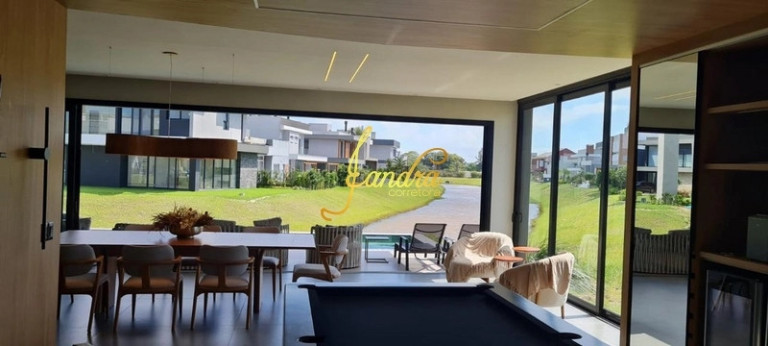 Imagem Casa de Condomínio com 5 Quartos à Venda, 428 m² em Capão Ilhas Resort - Capão Da Canoa Imagem Casa de Condomínio com 5 Quartos à Venda, 428 m² em Capão Ilhas Resort - Capão Da Canoa