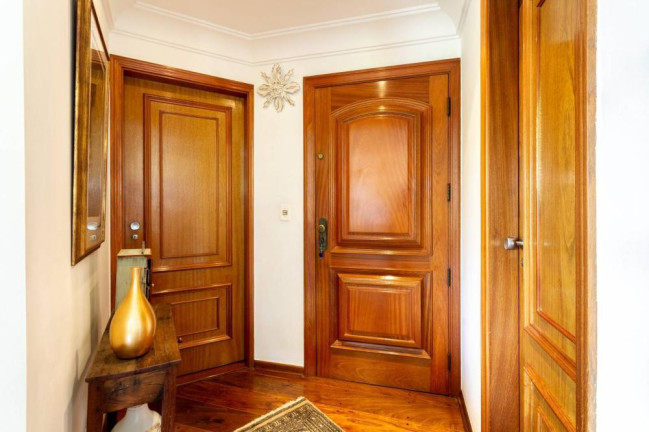 Imagem Imóvel com 3 Quartos à Venda, em Vila Mariana - São Paulo Imagem Imóvel com 3 Quartos à Venda, em Vila Mariana - São Paulo