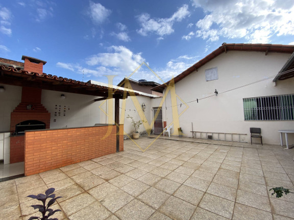 Imagem Casa com 3 Quartos à Venda, 360 m² em Giovanini - Coronel Fabriciano Imagem Casa com 3 Quartos à Venda, 360 m² em Giovanini - Coronel Fabriciano