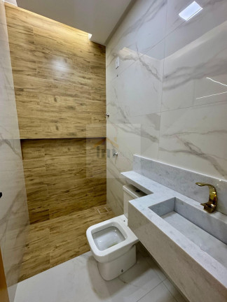 Imagem Casa com 3 Quartos à Venda, 160 m² em Goiânia 2 - Goiânia Imagem Casa com 3 Quartos à Venda, 160 m² em Goiânia 2 - Goiânia