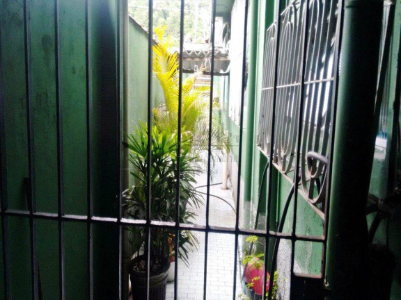 Imagem Casa com 5 Quartos à Venda, 250 m² em Bom Retiro - Santos Imagem Casa com 5 Quartos à Venda, 250 m² em Bom Retiro - Santos