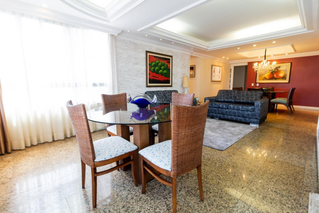 Imagem Apartamento com 4 Quartos à Venda, 247 m² em Meireles - Fortaleza Imagem Apartamento com 4 Quartos à Venda, 247 m² em Meireles - Fortaleza