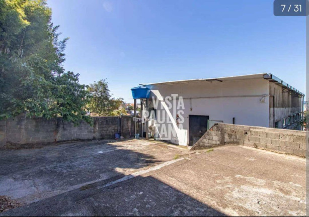 Galpão à Venda, 600 m² em Vila Ipojuca - São Paulo