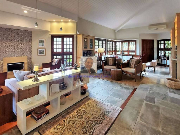 Imagem Casa com 4 Quartos à Venda, 421 m² em Altos De São Fernando - Jandira Imagem Casa com 4 Quartos à Venda, 421 m² em Altos De São Fernando - Jandira