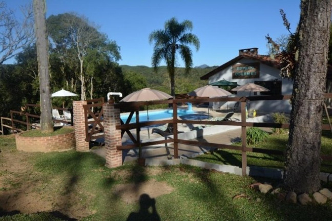 Imagem Imóvel com 2 Quartos à Venda, 500 m² em Cachoeirinha - Bocaiuva Do Sul Imagem Imóvel com 2 Quartos à Venda, 500 m² em Cachoeirinha - Bocaiuva Do Sul