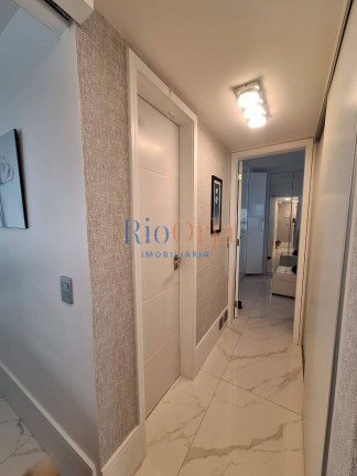 Imagem Apartamento com 4 Quartos à Venda, 145 m² em Barra Da Tijuca - Rio De Janeiro