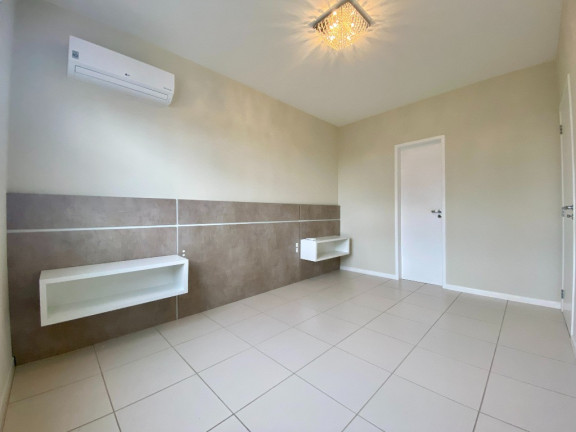 Imagem Apartamento com 2 Quartos à Venda, 89 m² em Barreiros - São José