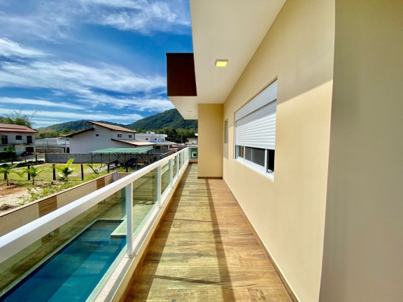 Imagem Sobrado com 4 Quartos à Venda, 205 m² em Condomínio Capitanias - Ubatuba Imagem Sobrado com 4 Quartos à Venda, 205 m² em Condomínio Capitanias - Ubatuba