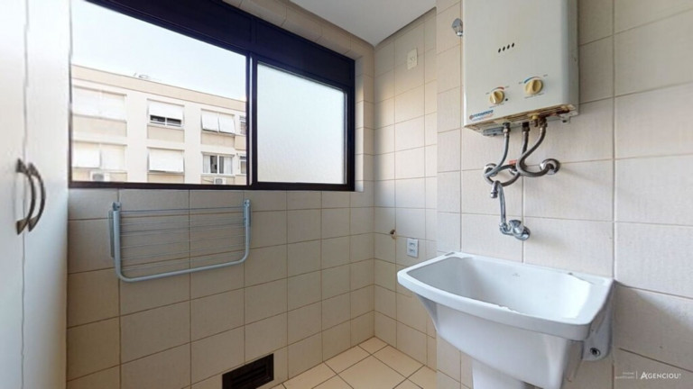 Imagem Imóvel com 2 Quartos à Venda, 69 m² em Higienópolis - Porto Alegre Imagem Imóvel com 2 Quartos à Venda, 69 m² em Higienópolis - Porto Alegre