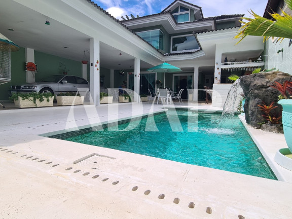 Imagem Casa com 4 Quartos à Venda, 300 m² em Vargem Grande - Rio De Janeiro