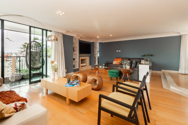 Imagem Apartamento com 3 Quartos à Venda, 235 m² em Moema - São Paulo
