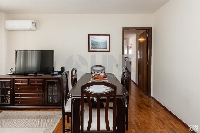 Imagem Apartamento com 2 Quartos à Venda, 82 m² em Menino Deus - Porto Alegre