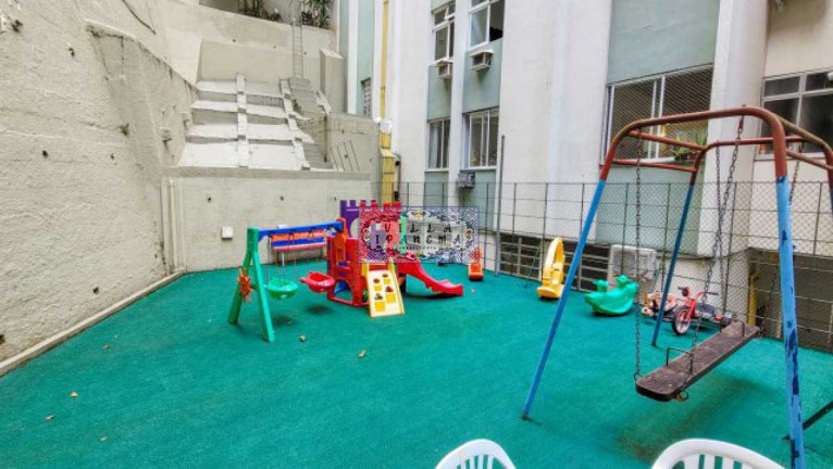 Imagem Apartamento com 2 Quartos à Venda, 70 m² em Lagoa - Rio De Janeiro Imagem Apartamento com 2 Quartos à Venda, 70 m² em Lagoa - Rio De Janeiro