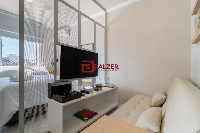 Imagem Apartamento com 1 Quarto à Venda, 54 m² em Centro - Florianópolis Imagem Apartamento com 1 Quarto à Venda, 54 m² em Centro - Florianópolis