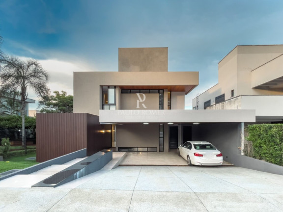 Casa com 4 Quartos à Venda, 340 m² em Jardins Valência - Goiânia